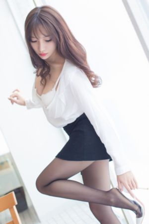 国产清纯美女遭强到高潮抽搐_免费追剧在线观看